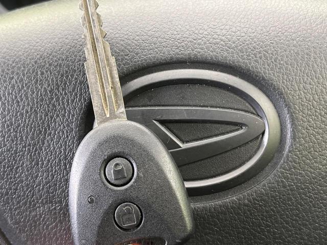 L 純正オーディオ キーレス 盗難防止システム 衝突安全ボディ アイドリングストップ 禁煙車(3枚目)