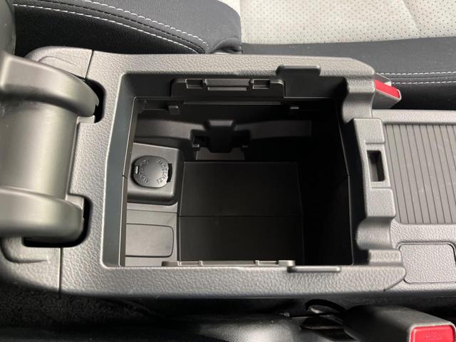 2.0i-L アイサイト SDナビ フルセグ Bluetooth接続 バックカメラ レーダークルーズコントロール 衝突軽減システム ETC 禁煙車 オートエアコン HIDヘッドライト スマートキー プライバシーガラス(33枚目)