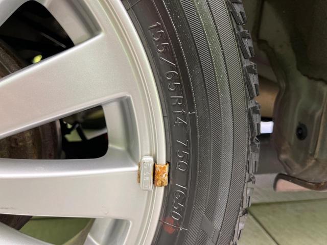 X SDナビ Bluetooth接続 バックカメラ 禁煙車 スマートキー プライバシーガラス オートエアコン 盗難防止システム(23枚目)