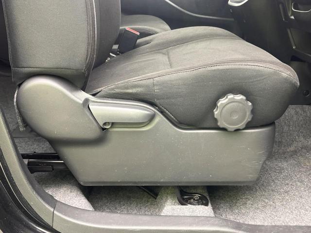 ハイウェイスター X Gパッケージ 純正ナビ 全周囲カメラ 両側電動スライド 禁煙車 Bluetooth接続 フルセグTV オートエアコン オートライト スマートキー HIDヘッドライト アイドリングストップ プライバシーガラス(26枚目)