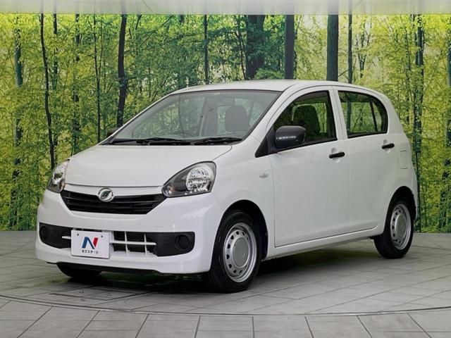 D 禁煙車 アイドリングストップ プライバシーガラス トラクションコントロール 横滑り防止装置(40枚目)