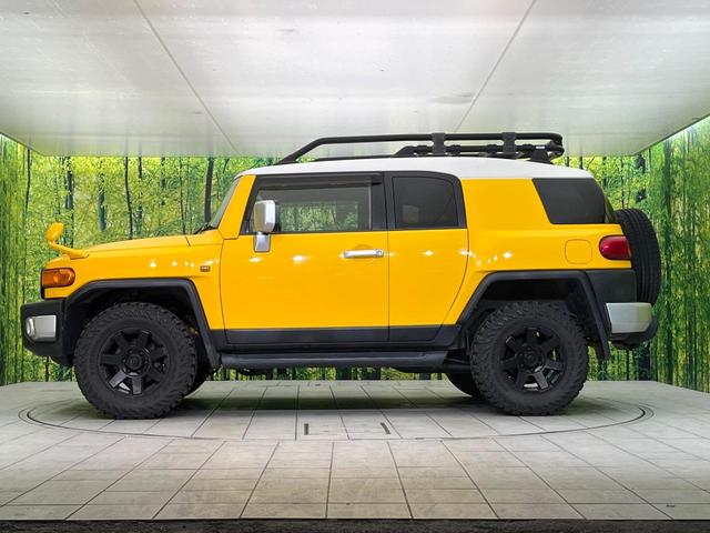 ＦＪクルーザー カラーパッケージ　４ＷＤ　禁煙車　純正ナビ　バックカメラ　ＣＤ／ＤＶＤ／フルセグ　Ｂｌｕｅｔｏｏｔｈ接続　ルーフキャリア　マッドテレーンタイヤ　２トーンカラー　クルーズコントロール　ツインチューブショックアブソーバー（50枚目）
