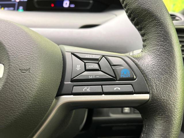 セレナ ハイウェイスターＶ　禁煙車　後期型　純正１０型ナビ　バックカメラ　ＣＤ／ＤＶＤ／フルセグＴＶ　Ｂｌｕｅｔｏｏｔｈ接続　純正フリップダウンモニター　プロパイロット　ＬＥＤヘッド／フォグ　オートハイビーム　ハンズフリー両側電（7枚目）