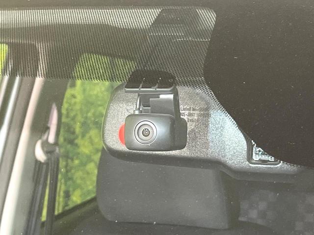 デイズ ハイウェイスター　Ｘ　プロパイロットエディション　禁煙車　純正９型ナビ　全周囲カメラ　ＣＤ／ＤＶＤ／フルセグ　Ｂｌｕｅｔｏｏｔｈ接続　衝突軽減装置　ＬＥＤヘッド／フォグ　オートハイビーム　革巻きステアリング　電動パーキングブレーキ　オートエアコン（62枚目）