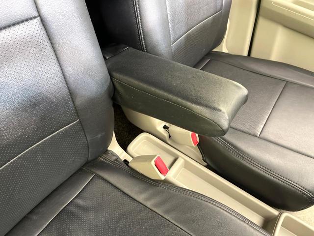 エブリイ ジョインターボ　４ＷＤ　禁煙車　８型ナビ　ＣＤ／ＤＶＤ再生　フルセグ　バックカメラ　衝突軽減装置　ＬＥＤヘッド　ＥＴＣ　車線逸脱警報　オートライト　純正１５インチアルミホイール　盗難防止装置　プライバシーガラス（41枚目）