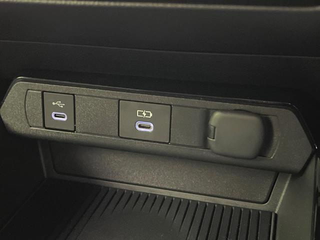 プリウス Ｚ　４ＷＤ　純正１２．３型ディスプレイ　全周囲カメラ　Ｂｌｕｅｔｏｏｔｈ接続　衝突軽減システム　レーダークルーズ　コーナーセンサー　合皮シート　シートエアコン　パワーシート　ＬＥＤヘッド　電動リアゲート（57枚目）