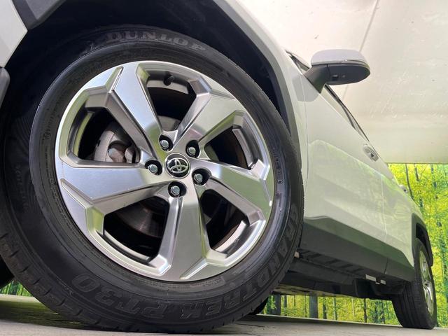 ＲＡＶ４ Ｇ　４ＷＤ　禁煙車　純正９型ＤＡ　Ｂｌｕｅｔｏｏｔｈ接続　フルセグ　全周囲カメラ　電動リアゲート　衝突軽減装置　コーナーセンサー　レーダークルーズ　合皮シート　パワーシート　純正１８インチアルミ　ＥＴＣ（13枚目）