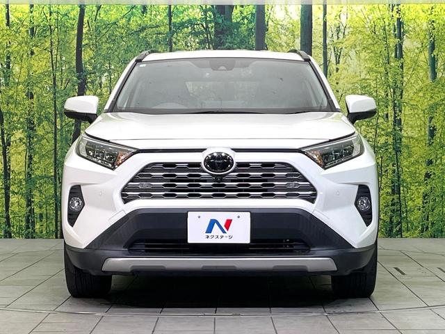 ＲＡＶ４ Ｇ　４ＷＤ　禁煙車　純正９型ＤＡ　Ｂｌｕｅｔｏｏｔｈ接続　フルセグ　全周囲カメラ　電動リアゲート　衝突軽減装置　コーナーセンサー　レーダークルーズ　合皮シート　パワーシート　純正１８インチアルミ　ＥＴＣ（14枚目）
