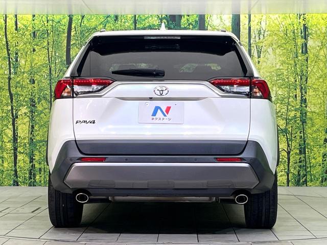 ＲＡＶ４ Ｇ　４ＷＤ　禁煙車　純正９型ＤＡ　Ｂｌｕｅｔｏｏｔｈ接続　フルセグ　全周囲カメラ　電動リアゲート　衝突軽減装置　コーナーセンサー　レーダークルーズ　合皮シート　パワーシート　純正１８インチアルミ　ＥＴＣ（15枚目）