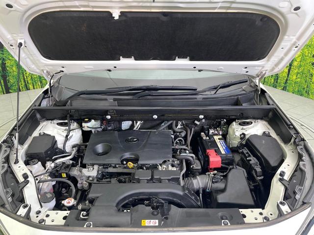 ＲＡＶ４ Ｇ　４ＷＤ　禁煙車　純正９型ＤＡ　Ｂｌｕｅｔｏｏｔｈ接続　フルセグ　全周囲カメラ　電動リアゲート　衝突軽減装置　コーナーセンサー　レーダークルーズ　合皮シート　パワーシート　純正１８インチアルミ　ＥＴＣ（18枚目）