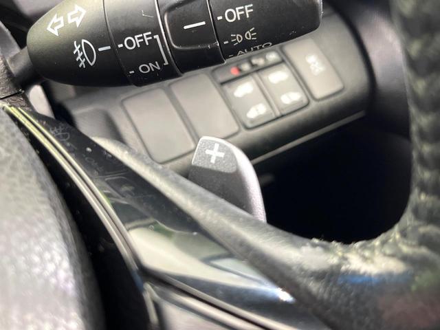 ステップワゴンスパーダ クールスピリット　禁煙車　フリップダウンモニター　純正ＨＤＤナビ　Ｂｌｕｅｔｏｏｔｈ／ＣＤ／ＤＶＤ再生　フルセグ　全周囲カメラ　両側電動スライドドア　ＨＩＤヘッド　ＥＴＣ　オートライト　オートエアコン（28枚目）
