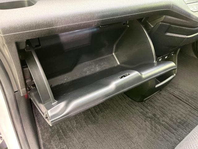ステップワゴンスパーダ クールスピリット　禁煙車　フリップダウンモニター　純正ＨＤＤナビ　Ｂｌｕｅｔｏｏｔｈ／ＣＤ／ＤＶＤ再生　フルセグ　全周囲カメラ　両側電動スライドドア　ＨＩＤヘッド　ＥＴＣ　オートライト　オートエアコン（48枚目）