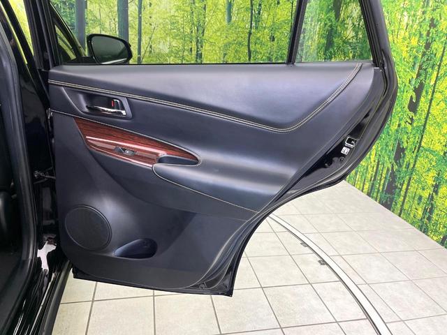 ハリアー プレミアム　アドバンスドパッケージ　禁煙車　ＪＢＬサウンド　純正ナビ　全周囲カメラ　Ｂｌｕｅｔｏｏｔｈ／ＣＤ／ＤＶＤ再生　衝突軽減装置　レーダークルーズ　コーナーセンサー　ハーフレザーシート　パワーシート　電動リヤゲート　ＬＥＤヘッド（45枚目）