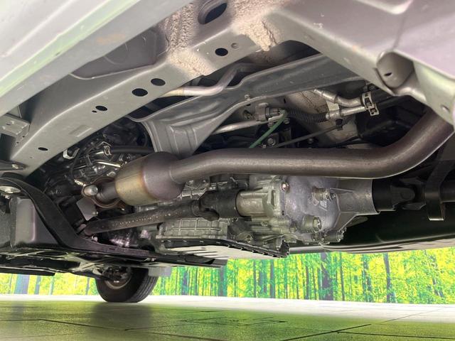 ハイゼットカーゴ ＤＸ　４ＷＤ　禁煙車　衝突軽減装置　コーナーセンサー　オートライト　キーレス　アイドリングストップ　盗難防止装置　プライバシーガラス（48枚目）