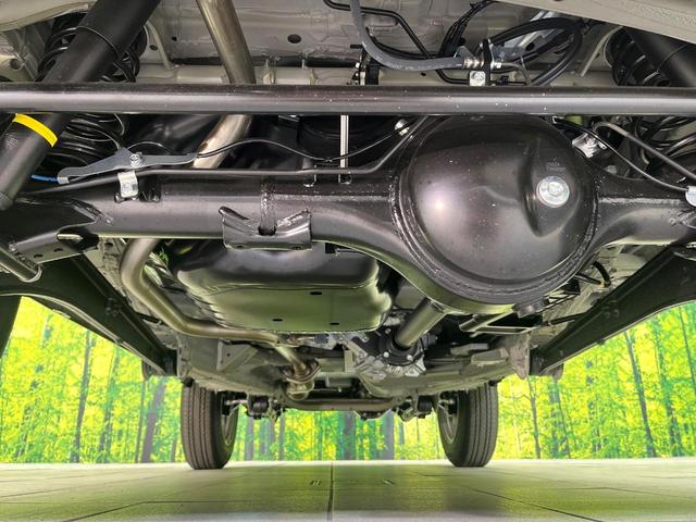 ジムニー ＸＣ　４ＷＤ　届出済未使用車　衝突軽減装置　クルコン　ＬＥＤヘッド　フォグランプ　オートライト　オートエアコン　純正１６インチアルミホイール　スマートキー　アイドリングストップ　盗難防止装置（19枚目）