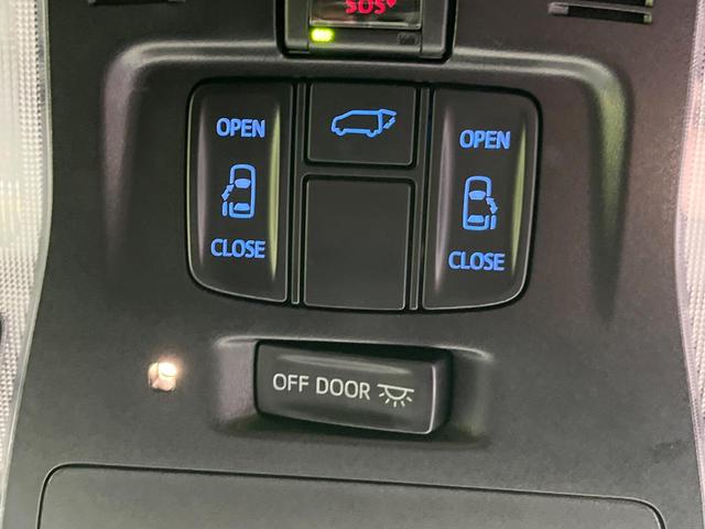 アルファード ２．５Ｓ　タイプゴールドＩＩ　４ＷＤ　禁煙車　後期　フリップダウンモニター　純正９型ＤＡ　Ｂｌｕｅｔｏｏｔｈ／ＤＶＤ／ＣＤ再生　バックカメラ　両側電動スライドドア　電動リアゲート　衝突軽減装置　レーダークルーズ　コーナーセンサー（6枚目）