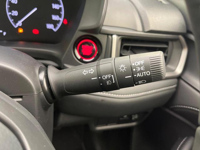 ＷＲ－Ｖ Ｚ　登録済未使用車　現行型　ホンダセンシング　アダプティブクルーズコントロール　レーンアシスト　ＬＥＤヘッド／フォグ　オートハイビーム　純正１７インチアルミホイール　ハーフレザーシート　オートエアコン（6枚目）