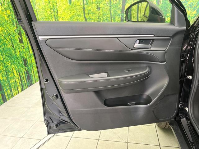 ＷＲ－Ｖ Ｚ　登録済未使用車　現行型　ホンダセンシング　アダプティブクルーズコントロール　レーンアシスト　ＬＥＤヘッド／フォグ　オートハイビーム　純正１７インチアルミホイール　ハーフレザーシート　オートエアコン（31枚目）