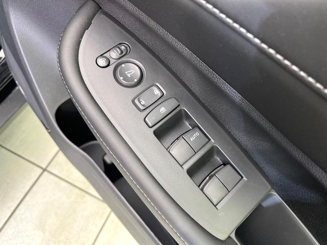 ＷＲ－Ｖ Ｚ　登録済未使用車　現行型　ホンダセンシング　アダプティブクルーズコントロール　レーンアシスト　ＬＥＤヘッド／フォグ　オートハイビーム　純正１７インチアルミホイール　ハーフレザーシート　オートエアコン（51枚目）