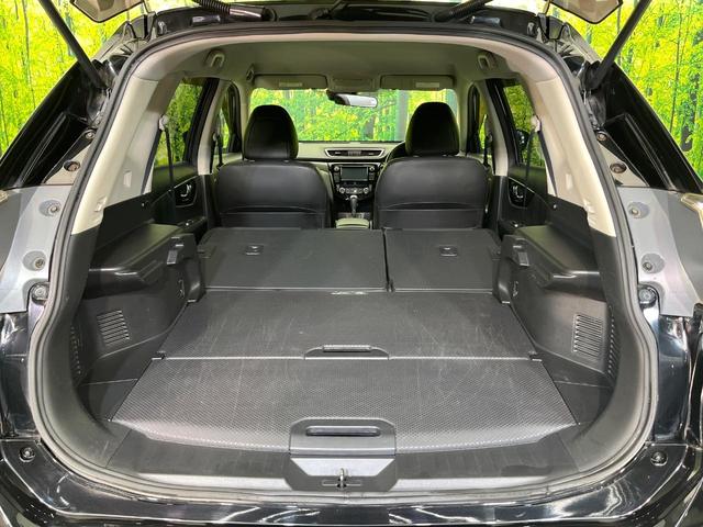 エクストレイル ２０Ｘ　エマージェンシーブレーキパッケージ　４ＷＤ　禁煙車　前期　純正ＳＤナビ　Ｂｌｕｅｔｏｏｔｈ／ＤＶＤ／ＣＤ再生　全周囲カメラ　衝突軽減装置　コーナーセンサー　レザーシート　デュアルエアコン　純正１８インチアルミ　ＬＥＤヘッド　ＥＴＣ（11枚目）