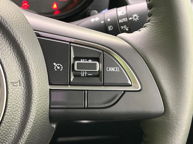 ジムニー XC 4WD 届出済未使用車 衝突軽減装置 コーナーセンサー クルコン LEDヘッド オートマチックハイビーム ヘッドライトウォッシャー 前席シートヒーター オートエアコン アイドリングストップ(4枚目)