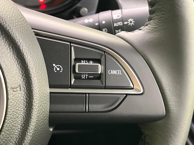 ジムニー XC 届出済未使用車 ターボ 4WD デュアルセンサーブレーキサポート LEDヘッドライト 純正16インチアルミ LEDヘッド 車線逸脱警報 クルコン オートライト オートエアコン シートヒーター(4枚目)