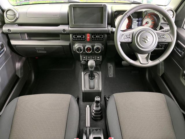 ジムニー XC 届出済未使用車 4WD ターボ 衝突軽減装置 クルコン オートエアコン オートライト LEDヘッド フォグランプ 純正15インチアルミホイール スマートキー アイドリングストップ 盗難防止装置(2枚目)