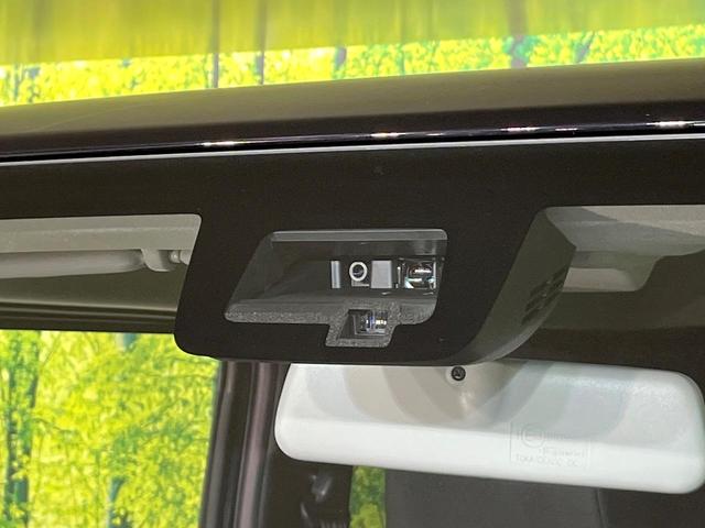 ジムニー XC 届出済未使用車 4WD ターボ 衝突軽減装置 クルコン オートエアコン オートライト LEDヘッド フォグランプ 純正15インチアルミホイール スマートキー アイドリングストップ 盗難防止装置(3枚目)