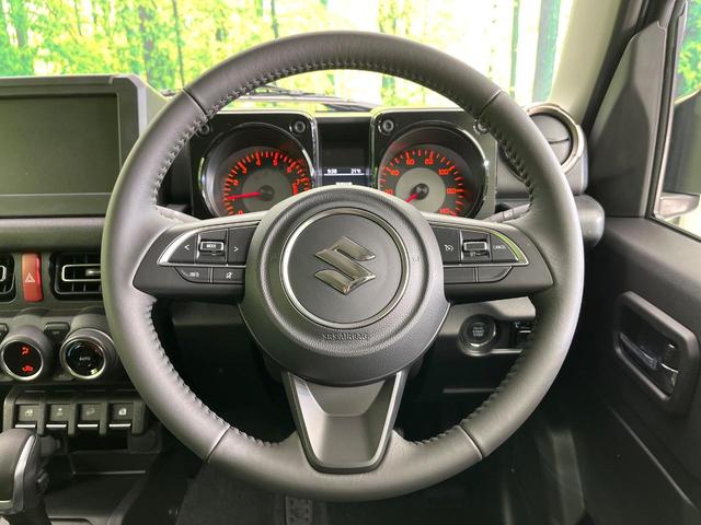 ジムニー XC 届出済未使用車 4WD ターボ 衝突軽減装置 クルコン オートエアコン オートライト LEDヘッド フォグランプ 純正15インチアルミホイール スマートキー アイドリングストップ 盗難防止装置(8枚目)