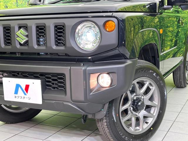 ジムニー XC 届出済未使用車 4WD ターボ 衝突軽減装置 クルコン オートエアコン オートライト LEDヘッド フォグランプ 純正15インチアルミホイール スマートキー アイドリングストップ 盗難防止装置(12枚目)