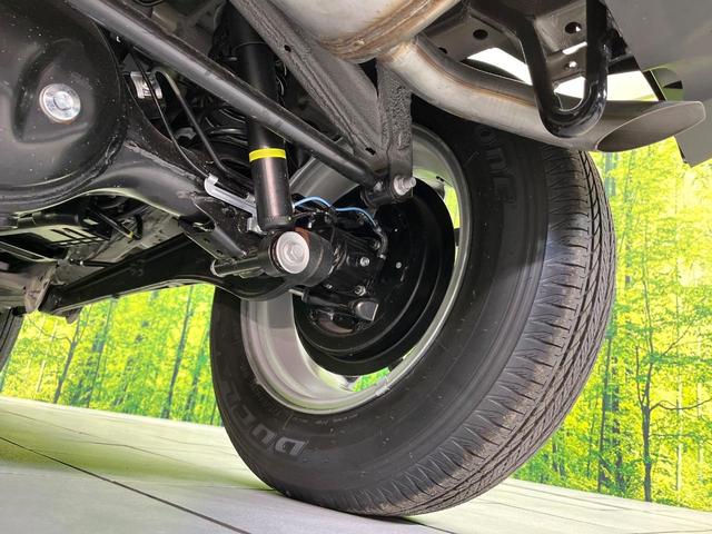 ジムニー XC 届出済未使用車 4WD ターボ 衝突軽減装置 クルコン オートエアコン オートライト LEDヘッド フォグランプ 純正15インチアルミホイール スマートキー アイドリングストップ 盗難防止装置(48枚目)