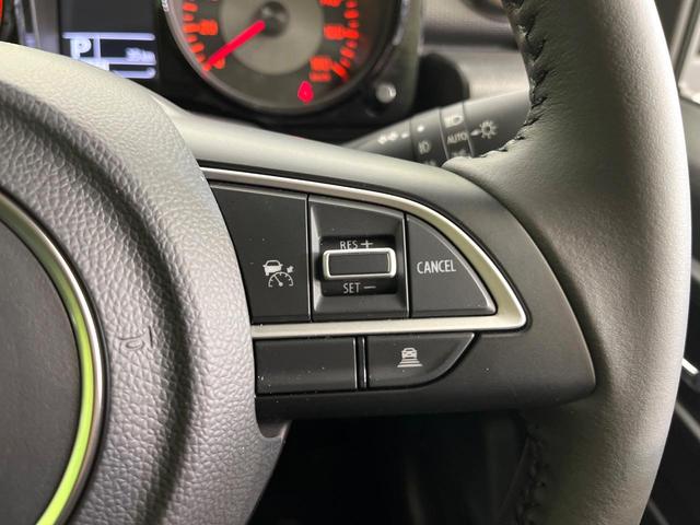 ジムニーノマド ＦＣ　登録済未使用車　４ＷＤ　衝突軽減装置　レーダークルーズ　ＬＥＤヘッド　オートライト　ヘッドライトウォッシャー　前席シートヒーター　オートエアコン　車線逸脱警報　アイドリングストップ　スマートキー（4枚目）