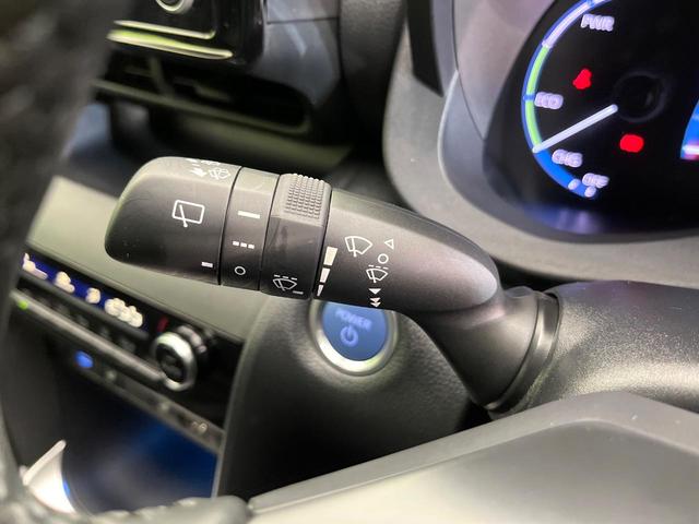 ヤリスクロス ハイブリッドＺ　禁煙車　純正８型ＤＡ　Ｂｌｕｅｔｏｏｔｈ再生　全周囲カメラ　衝突軽減装置　レーダークルーズ　コーナーセンサー　１００Ｖ電源　電動リアゲート　ハーフレザーシート　パワーシート　ＬＥＤヘッド　ＥＴＣ（25枚目）