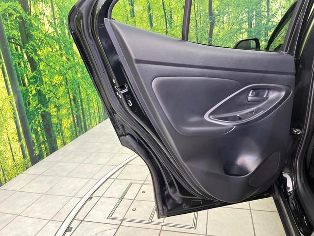 ヤリスクロス ハイブリッドＺ　禁煙車　純正８型ＤＡ　Ｂｌｕｅｔｏｏｔｈ再生　全周囲カメラ　衝突軽減装置　レーダークルーズ　コーナーセンサー　１００Ｖ電源　電動リアゲート　ハーフレザーシート　パワーシート　ＬＥＤヘッド　ＥＴＣ（43枚目）
