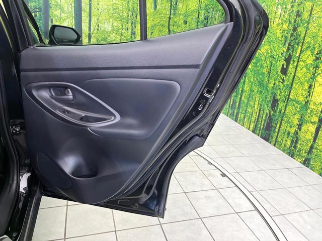 ヤリスクロス ハイブリッドＺ　禁煙車　純正８型ＤＡ　Ｂｌｕｅｔｏｏｔｈ再生　全周囲カメラ　衝突軽減装置　レーダークルーズ　コーナーセンサー　１００Ｖ電源　電動リアゲート　ハーフレザーシート　パワーシート　ＬＥＤヘッド　ＥＴＣ（44枚目）