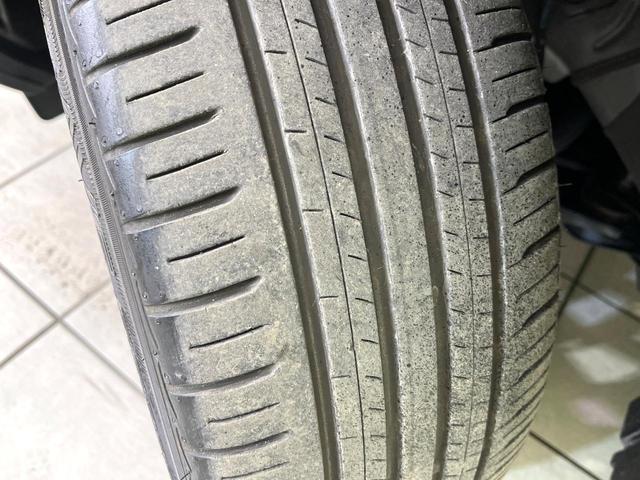 ヤリスクロス ハイブリッドＺ　禁煙車　純正８型ＤＡ　Ｂｌｕｅｔｏｏｔｈ再生　全周囲カメラ　衝突軽減装置　レーダークルーズ　コーナーセンサー　１００Ｖ電源　電動リアゲート　ハーフレザーシート　パワーシート　ＬＥＤヘッド　ＥＴＣ（53枚目）