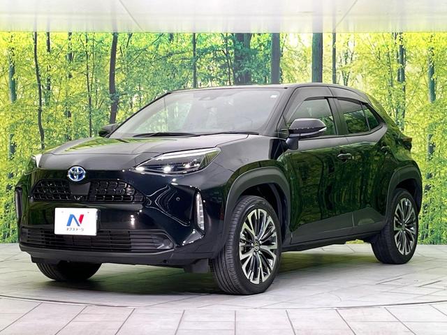 ヤリスクロス ハイブリッドＺ　禁煙車　純正８型ＤＡ　Ｂｌｕｅｔｏｏｔｈ再生　全周囲カメラ　衝突軽減装置　レーダークルーズ　コーナーセンサー　１００Ｖ電源　電動リアゲート　ハーフレザーシート　パワーシート　ＬＥＤヘッド　ＥＴＣ（56枚目）