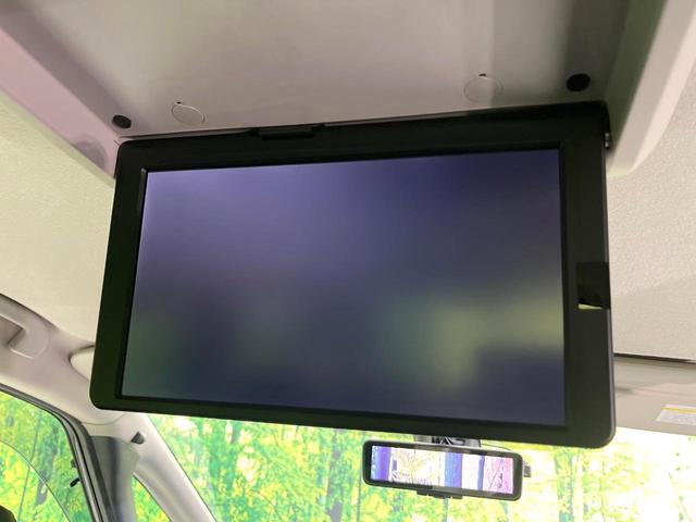 セレナ ハイウェイスター　ＶセレクションＩＩ　禁煙車　純正９型ナビ　Ｂｌｕｅｔｏｏｔｈ／ＤＶＤ／ＣＤ再生　両側電動スライドドア　衝突軽減装置　プロパイロット　コーナーセンサー　ＬＥＤヘッド　オートハイビーム　オートライト　オートエアコン　ＥＴＣ（3枚目）