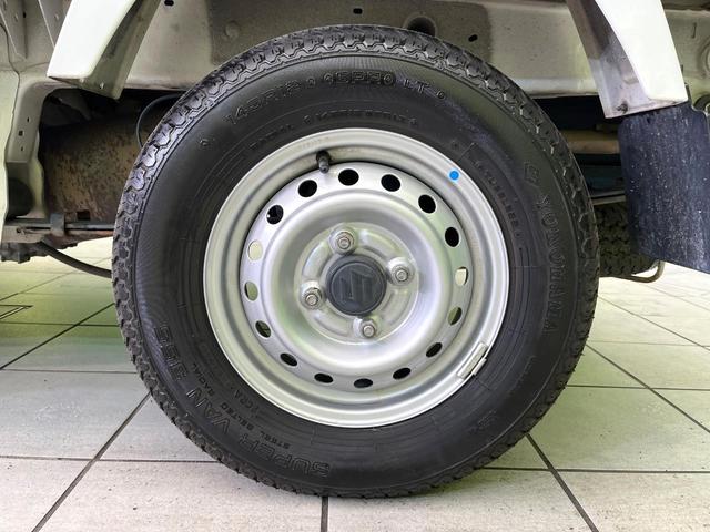 キャリイトラック KX 4WD 禁煙車 純正オーディオ 衝突軽減装置 レーンアシスト 踏み間違い防止装置 オートハイビーム フロントフォグランプ 荷台作業灯 キーレスキー ETC(21枚目)