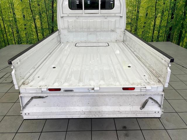 キャリイトラック KX 4WD 禁煙車 純正オーディオ 衝突軽減装置 レーンアシスト 踏み間違い防止装置 オートハイビーム フロントフォグランプ 荷台作業灯 キーレスキー ETC(26枚目)