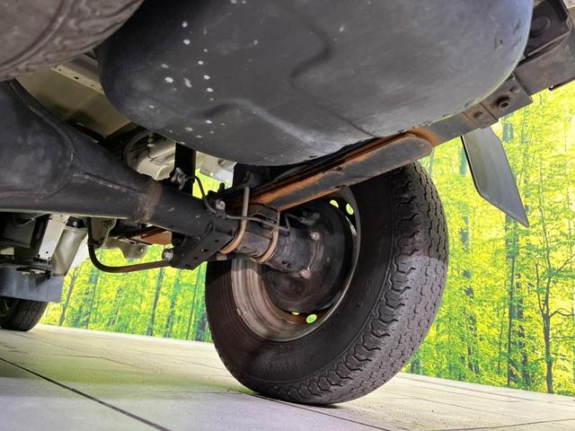 キャリイトラック KX 4WD 禁煙車 純正オーディオ 衝突軽減装置 レーンアシスト 踏み間違い防止装置 オートハイビーム フロントフォグランプ 荷台作業灯 キーレスキー ETC(30枚目)