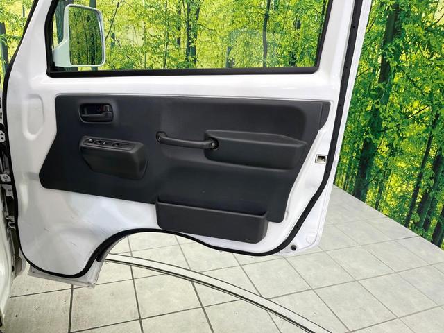 キャリイトラック KX 4WD 禁煙車 純正オーディオ 衝突軽減装置 レーンアシスト 踏み間違い防止装置 オートハイビーム フロントフォグランプ 荷台作業灯 キーレスキー ETC(33枚目)