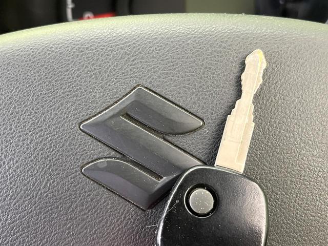 キャリイトラック KX 4WD 禁煙車 純正オーディオ 衝突軽減装置 レーンアシスト 踏み間違い防止装置 オートハイビーム フロントフォグランプ 荷台作業灯 キーレスキー ETC(38枚目)