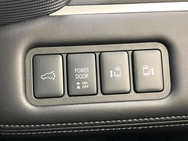 デリカＤ：５ Ｐ　４ＷＤ　禁煙車　純正１０型ナビ　全周囲カメラ　ＣＤ／ＤＶＤ／フルセグ　Ｂｌｕｅｔｏｏｔｈ接続　衝突軽減装置　レーンアシスト　ＬＥＤヘッド／フォグ　オートハイビーム　両側電動スライドドア　電動リアゲート（6枚目）