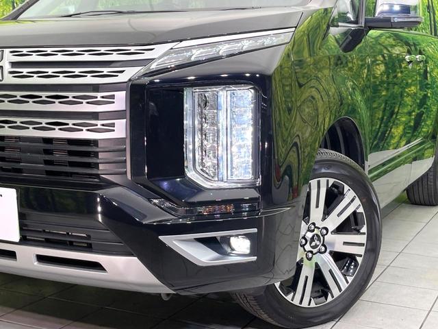 デリカＤ：５ Ｐ　４ＷＤ　禁煙車　純正１０型ナビ　全周囲カメラ　ＣＤ／ＤＶＤ／フルセグ　Ｂｌｕｅｔｏｏｔｈ接続　衝突軽減装置　レーンアシスト　ＬＥＤヘッド／フォグ　オートハイビーム　両側電動スライドドア　電動リアゲート（12枚目）