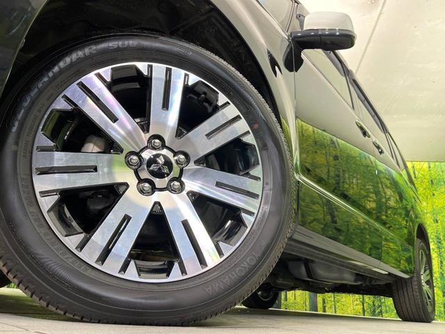 デリカＤ：５ Ｐ　４ＷＤ　禁煙車　純正１０型ナビ　全周囲カメラ　ＣＤ／ＤＶＤ／フルセグ　Ｂｌｕｅｔｏｏｔｈ接続　衝突軽減装置　レーンアシスト　ＬＥＤヘッド／フォグ　オートハイビーム　両側電動スライドドア　電動リアゲート（13枚目）