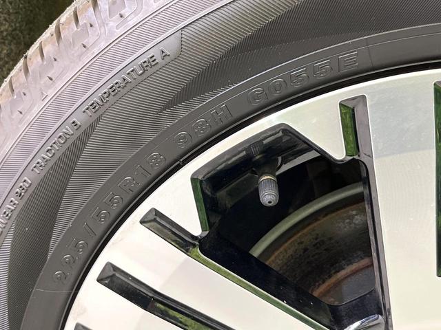 デリカＤ：５ Ｐ　４ＷＤ　禁煙車　純正１０型ナビ　全周囲カメラ　ＣＤ／ＤＶＤ／フルセグ　Ｂｌｕｅｔｏｏｔｈ接続　衝突軽減装置　レーンアシスト　ＬＥＤヘッド／フォグ　オートハイビーム　両側電動スライドドア　電動リアゲート（22枚目）