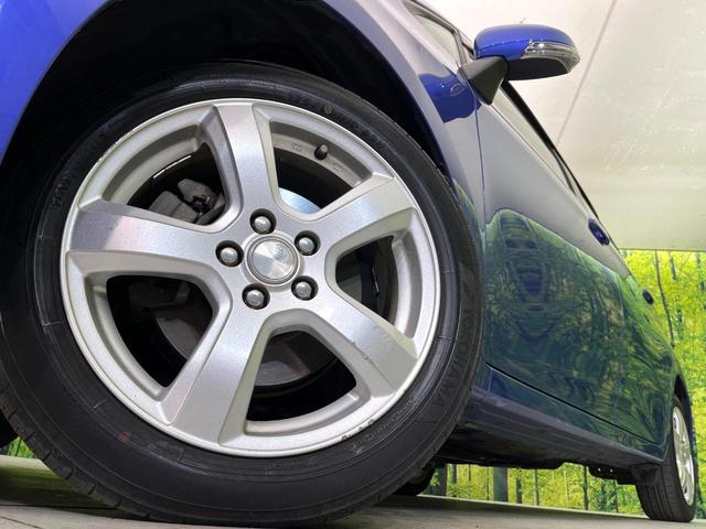 ラクティス レピス 禁煙車 CD再生 キーレス 16インチアルミホイール 盗難防止装置 プライバシーガラス(11枚目)