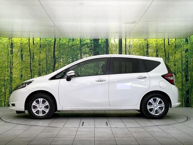 ノート Ｘ　禁煙車　ＳＤナビ　Ｂｌｕｅｔｏｏｔｈ再生　全周囲カメラ　衝突軽減装置　クリアランスソナー　ドラレコ　スマートキー　車線逸脱警報　オートライト　レーンアシスト　アイドリングストップ　盗難防止装置（49枚目）