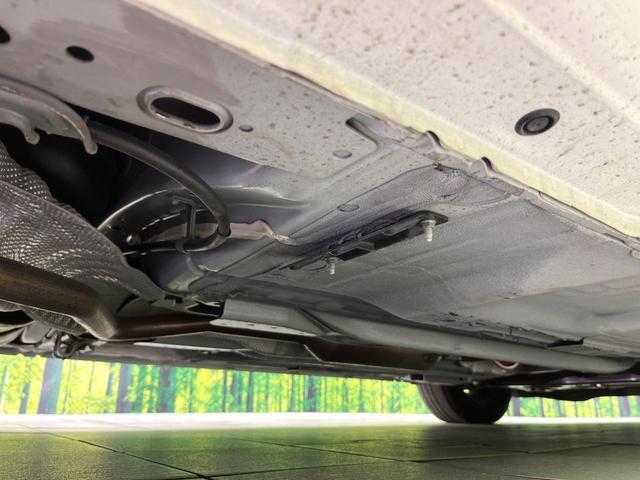 ノート Ｘ　禁煙車　ＳＤナビ　Ｂｌｕｅｔｏｏｔｈ再生　全周囲カメラ　衝突軽減装置　クリアランスソナー　ドラレコ　スマートキー　車線逸脱警報　オートライト　レーンアシスト　アイドリングストップ　盗難防止装置（56枚目）